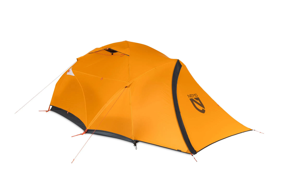 Kunai™ 3–4 Season Backpacking Tent